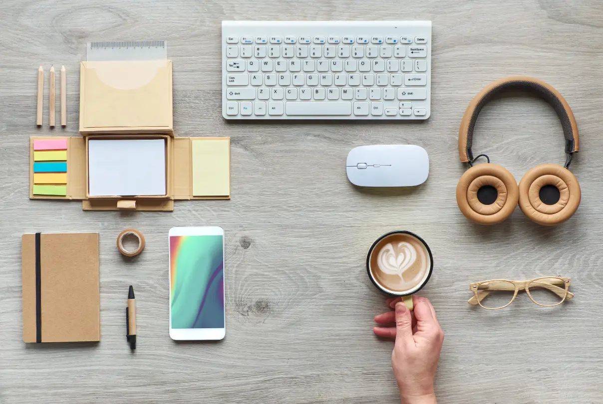 Télétravail : kit survie 2025 pour vaincre la fatigue oculaire