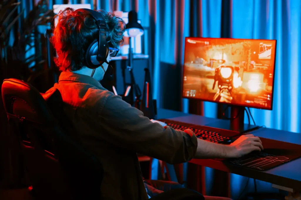 Gamer dans sa battle station