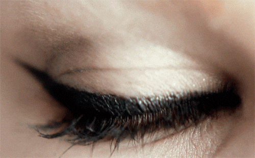 clin d'oeil Gif